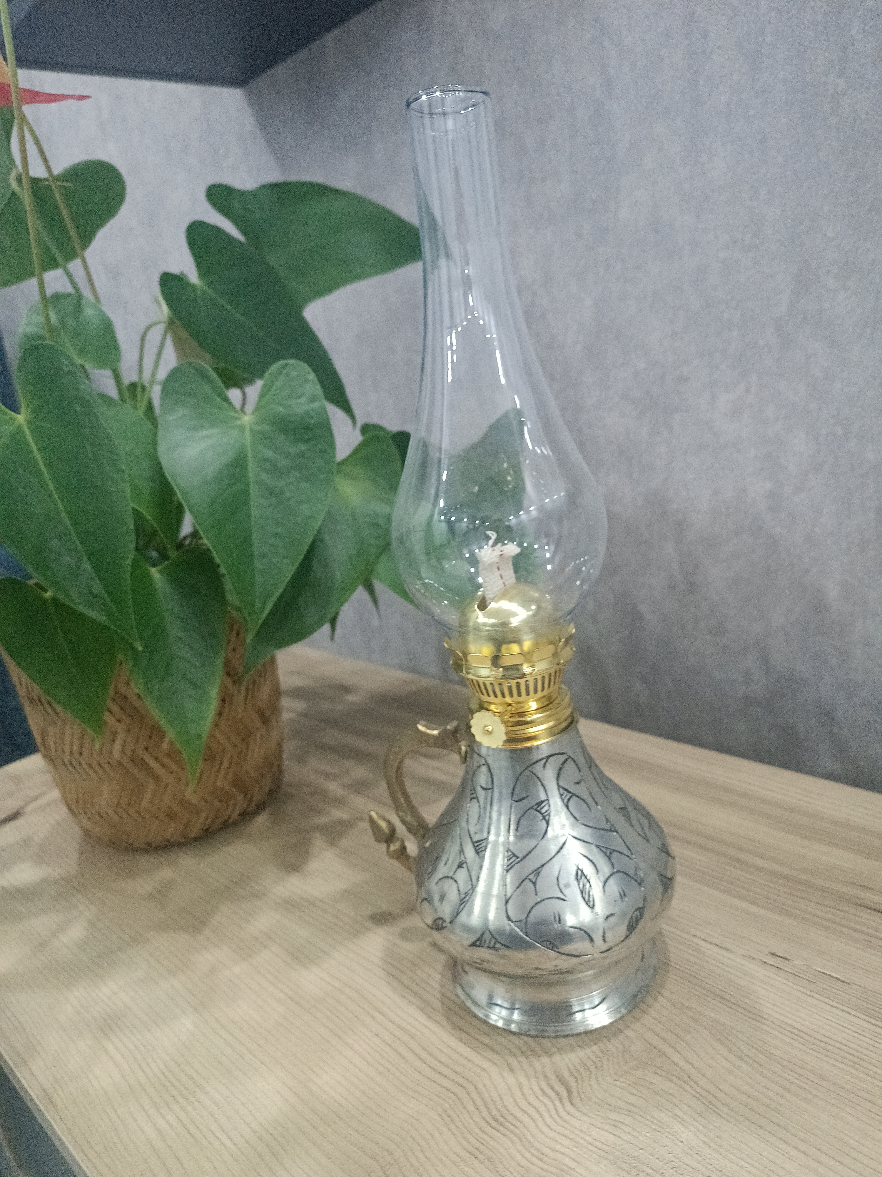 Oyma Büyük Gaz Lambası